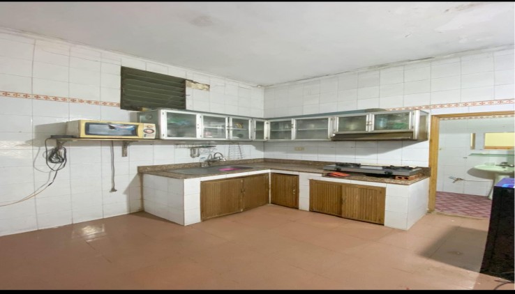 Cho thuê nhà Phố Lĩnh Nam 2 tầng, 100m2, 10 Triệu